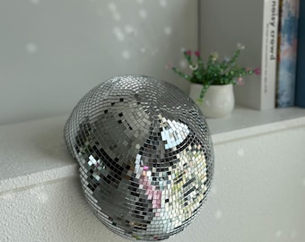 Schmelzende Discokugel Skulptur, Handgemachte Spiegelkunst Deko, Moderne Tischkunst