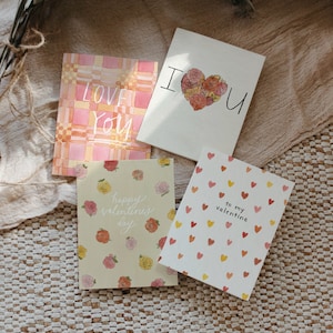 MIXED BAG SET of 8 Greeting Cards Variety Pack, Random Assortment, Grab  Bag, Surprise Set, Stationery Deal, Card Stash, Greeting Card Set 