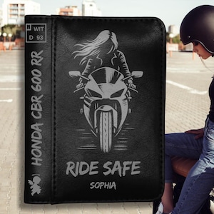 Fahrzeugschein Hülle personalisiert – Kunstleder Etui für Motorradfahrer | Geschenk zum Führerschein & KFZ-Schein