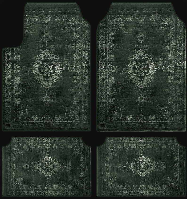 Puede incluir: Juego de cuatro alfombrillas para coche con un dise&ntilde;o de alfombra vintage desgastada. Las alfombrillas son de color verde oscuro con un patr&oacute;n floral ornamentado descolorido en tonos plateados y blancos. Incluye dos delanteras y dos traseras.