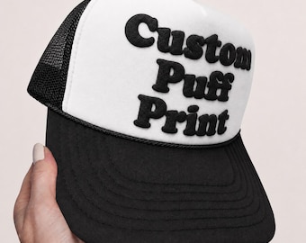 Boné Trucker Personalizado com Estampa em Relevo | Boné Personalizado em Espuma com Estampa 3D em Relevo | Boné Trucker Ajustável com Fecho de Pressão | Crie Seu Próprio Boné com Texto