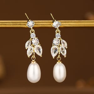 Real Freshwater Pearl Diamond Earrings, Crystal Bridal Leaf Earrings, Bridesmaid Drop Earrings, Wedding Earrings for Brides, Gift for her