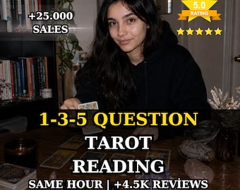May include: A person in a black hoodie sits at a wooden table with tarot cards, crystals, and sage. Text overlays include +25.000 SALES, 5.0 RATING, 1-3-5 QUESTION TAROT READING, and SAME HOUR | +4.5K REVIEWS, set against a background of bookshelves.