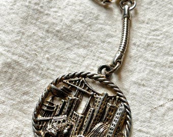 San Francisco Golden Gate Bridge Pendant Keychain: Silver Toned 70s Souvenir