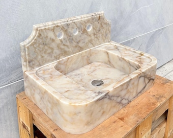 Calacatta Gold marmeren wastafel, handgemaakte luxe wandgemonteerde badkamerwastafel van natuursteen.