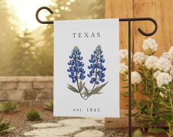 Texas Bluebonnet Garden Flag • Southern Outdoor Decor • Texas Wildflower Yard Banner • Spring & Summer Porch Decoration