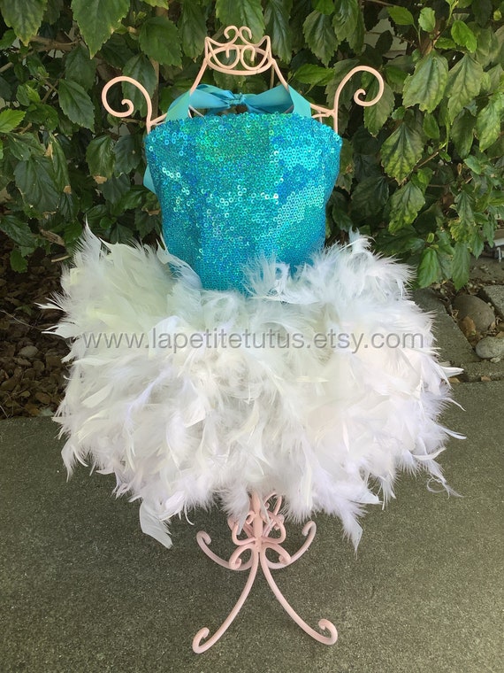 ice blue queen sequin dress Hyacinth House Navy Sequin Fringe Stevie Midi Dress Navy Sequin Fringe / L main image 0