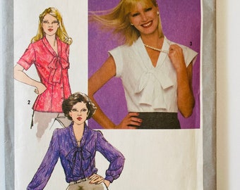 Simplicity 9559  - Size 6 & 8 - Bust 34 in. - 1980 Button Front Tie Neck Dress Blouse - Long - Short or Capped Sleeves - Darted Bodice Shirt