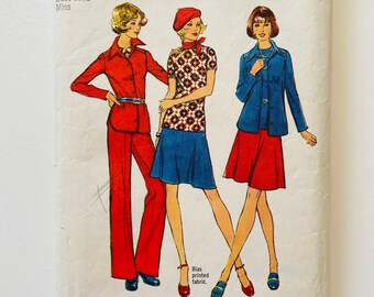 Simplicity 6801 - Size 8 - Knit Fabric Pattern - Misses Above Knee Flare Skirt - Short Sleeve Back Zipper Top - Shirt Jacket - Pants Pattern