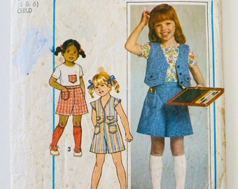 Simplicity 8042 - Size 5 - 1977 Little Girls Play Clothes - Breast 24 inches - Little Girls Pantskirt - Vest and Top Pattern - Patch Pocket