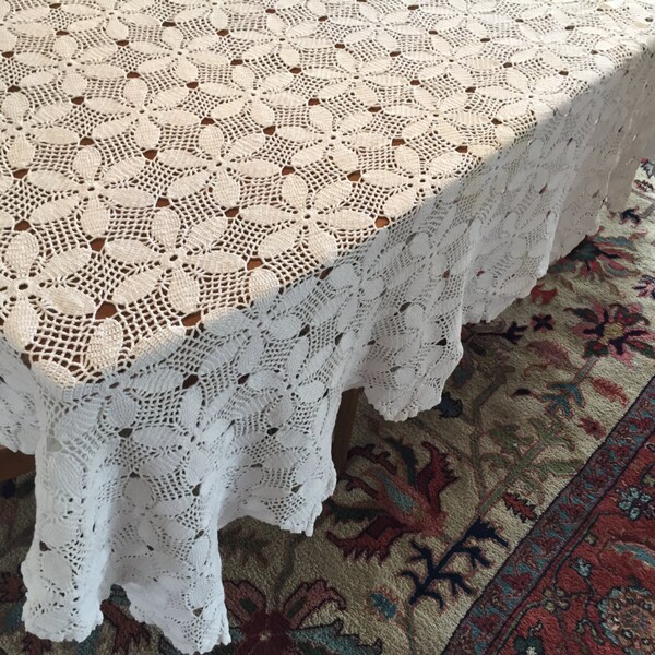 Large Rectangular White Crochet Tablecloth - Floral Tablecloth - Vintage tablecloth - Open Weave Tablecloth