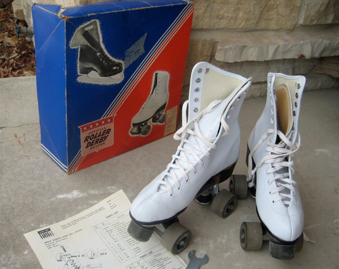 Retro Roller Skates by Roller Derby in PERFECT Condition Etsy