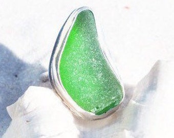 Sterling Sea Glass Ring, Size 7 1/4 Ring, Sea Glass Jewelry, Seaglass Ring, Sterling Ring, Lake Jewelry, Bottle Ring