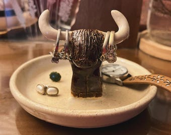 Highland Cow Ring/ Jewelry Holder