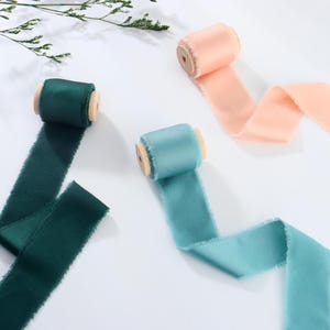 Nastro di seta a 24 colori - 1,65" x 5 iarde, nastro ultra morbido, bordo grezzo strappato a mano, perfetto per inviti di nozze e lavori artigianali di qualità