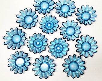 13 piece Federal Glass Flowers