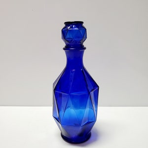 Set of 2 Blue Glass Decanters image 3