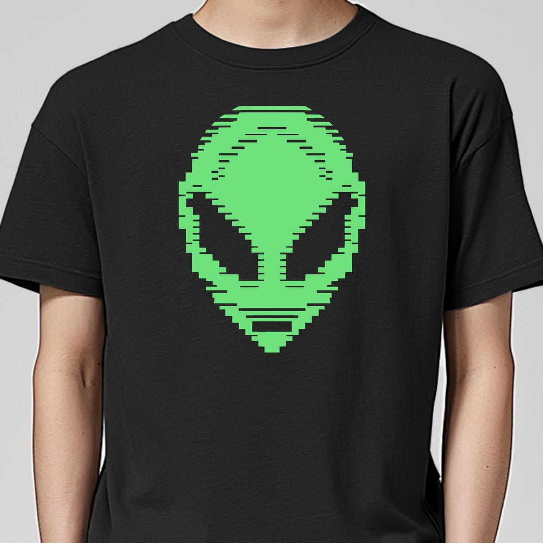 Pixel Art Alien Head T-shirt - UFO Enthusiast Tee - Sci-fi Believer ...