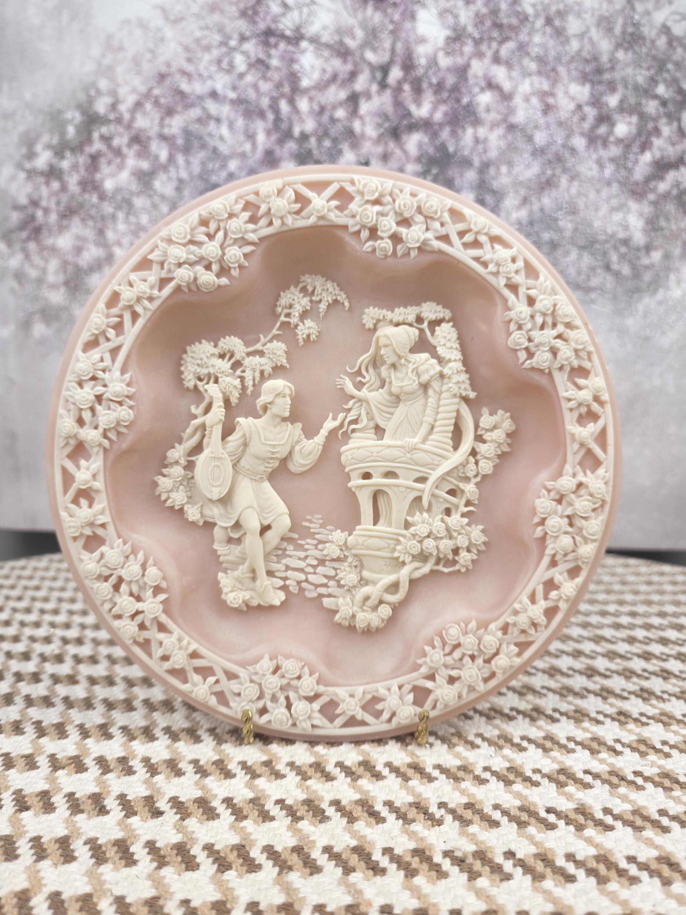 Incolay Cameo Plate - Etsy Canada