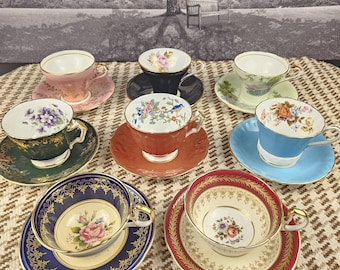 Vintage Aynsley Bone China-theekop: bloemen en goud verguld, gemaakt in Engeland