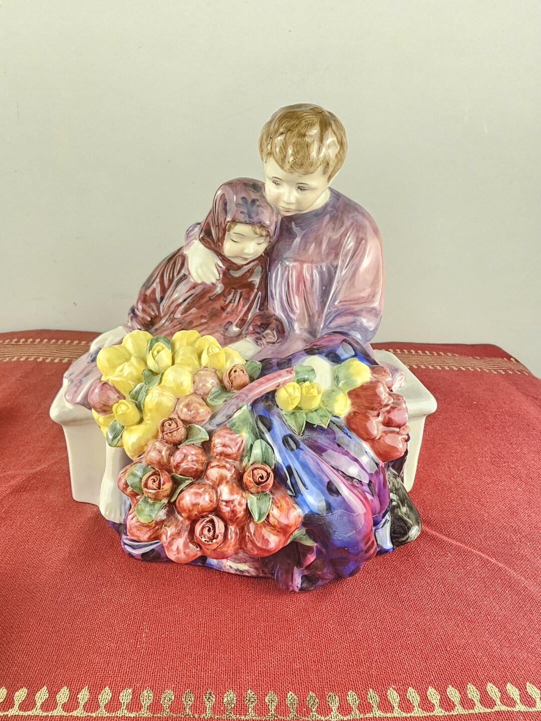 Sellers Flower Children  ~ Figurine Porcelain Doulton Royal 陶器置物 1342 H.N. 工芸品