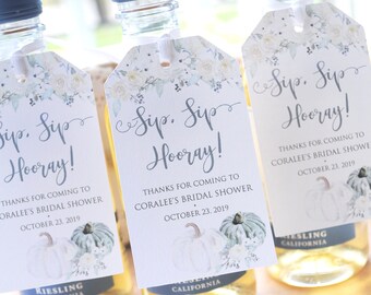 Pumpkin Bridal Shower Favors Tags for Mini Wine Bottles, Fall Wedding Favors, Mini Champagne Tags, Personalized Wedding Tags - Set of 12