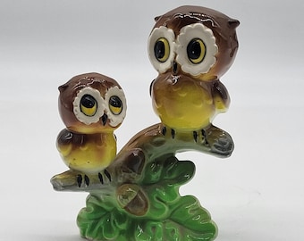 Vintage Norcrest Ceramic Owls With Big Eyes Figurone Made In Japan 4.5" Tall
