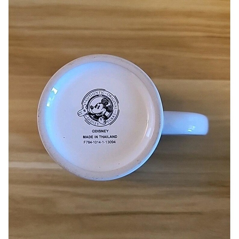 Tazza da caffè "Cup Of Magic" con coperchio di Topolino dei parchi Disney immagine 9