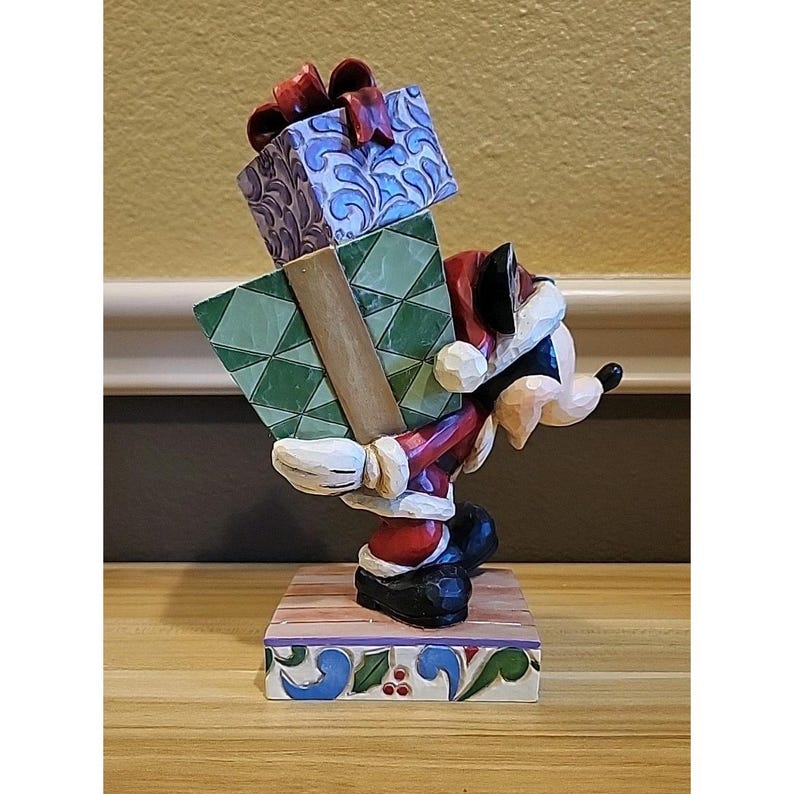 Walt Disney Showcase Jim Shore Enesco Mickey Mouse Here Comes Old St Mick Figure image 5