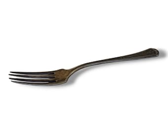 1924 Queen Bess Pattern Oneida Community Dinner Fork Tudor Tarnished Silverplate