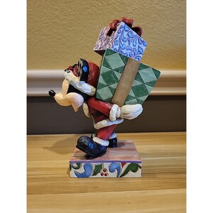 Walt Disney Showcase Jim Shore Enesco Mickey Mouse Here Comes Old St Mick Figure image 3