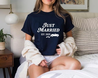 Just Married Shirt – Wedding Day Tee – Honeymoon T-Shirt for Newlyweds – Bride & Groom Matching Shirt – Mr and Mrs Gift – Unisex Cotton Top