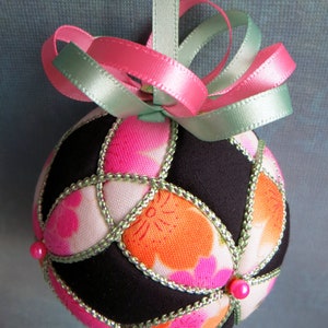 Christmas Ornament Tutorial Pattern Instructions DIY No Sew Trinity image 10