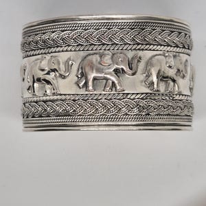 Silver vintage Ethnic elephant cuff bangle.