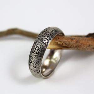 Custom fingerprint ring concaved profile , Unique wedding Commitment finger print band Man or woman&#39;s OOAK ring