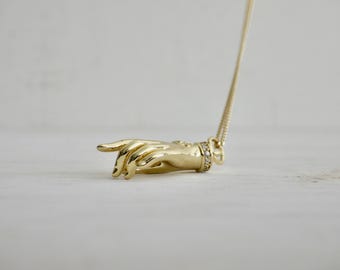 Antique style hand pendant necklace