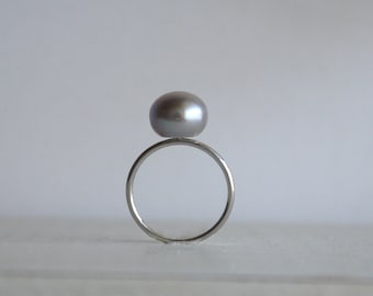 Sterling Silver Pearl ring