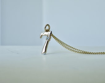 Lucky number 7 necklace