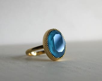 Swarovski Grün Blau Ring in gold