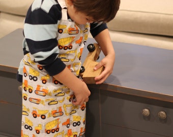 Aprons for Boys, Dads, and Grandpops!