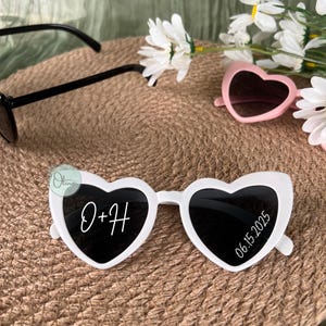 Wedding Heart Sunglasses Bride Groom Shades Personalized Glasses Bridesmaid Proposal Custom Wedding Favors Guest Gifts Love Sunglasses Trend