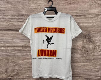 Vintage 80’s Tower Records London Store / Music Records Store / Vintage Band Tee / Rock Tee / Music Tee / Old Band Tee / Size M