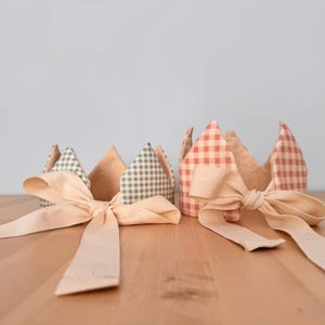 Gingham Cotton Play Crown: Adjustable Fabric Birthday Dress-Up