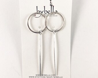Geometric circle and bar design earrings