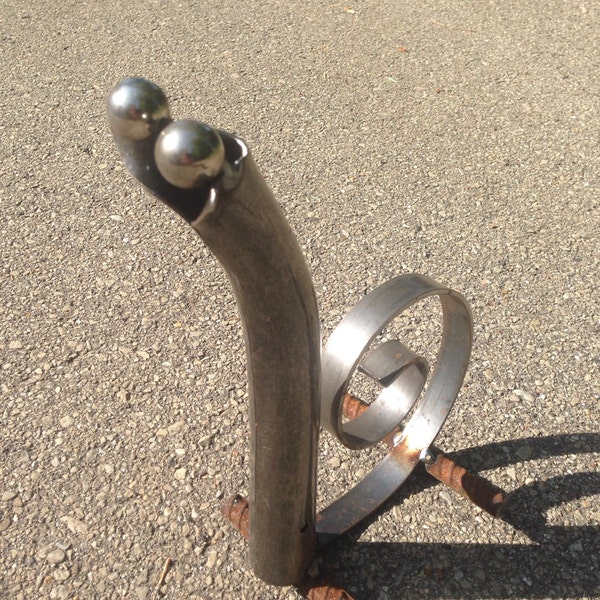 Snail garden art sculpture upcycle yard