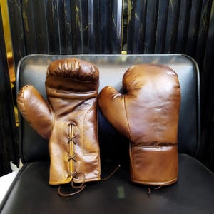 Old school vintage style genuine leather boxing gloves - High quality sparring gloves -Punching bag gloves - MMA - KICKBOXING Gift for boxer