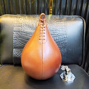 Handcrafted Brown Leather Speed Punch Bag – Vintage Boxing Speed Ball, Professional Cowhide Speed ball for training, Gift for Boxers.