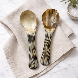 Salatbesteck 2er Set, Naturhorn, Zebramuster
