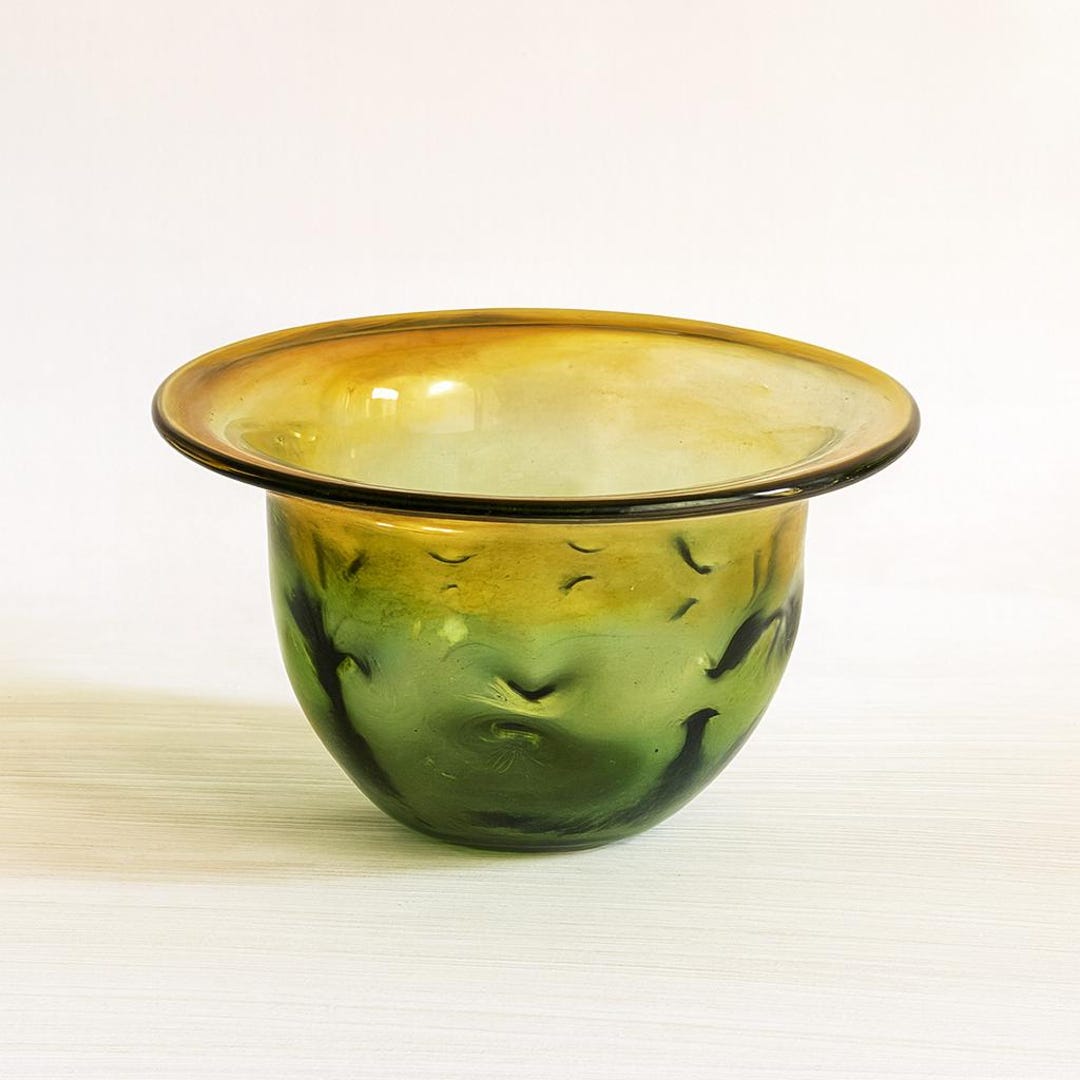Art Glass Bowl Hand Blown Amber Green – Signed Buzz Williams 1976 ...