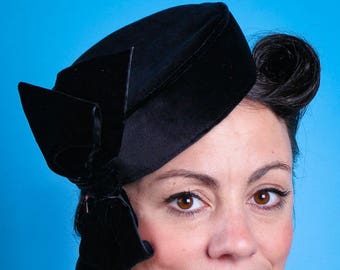 30s black velvet hat | large bow pillbox hat | reproduction vintage ladies hat | Hollywood glamour | retro costume accessory